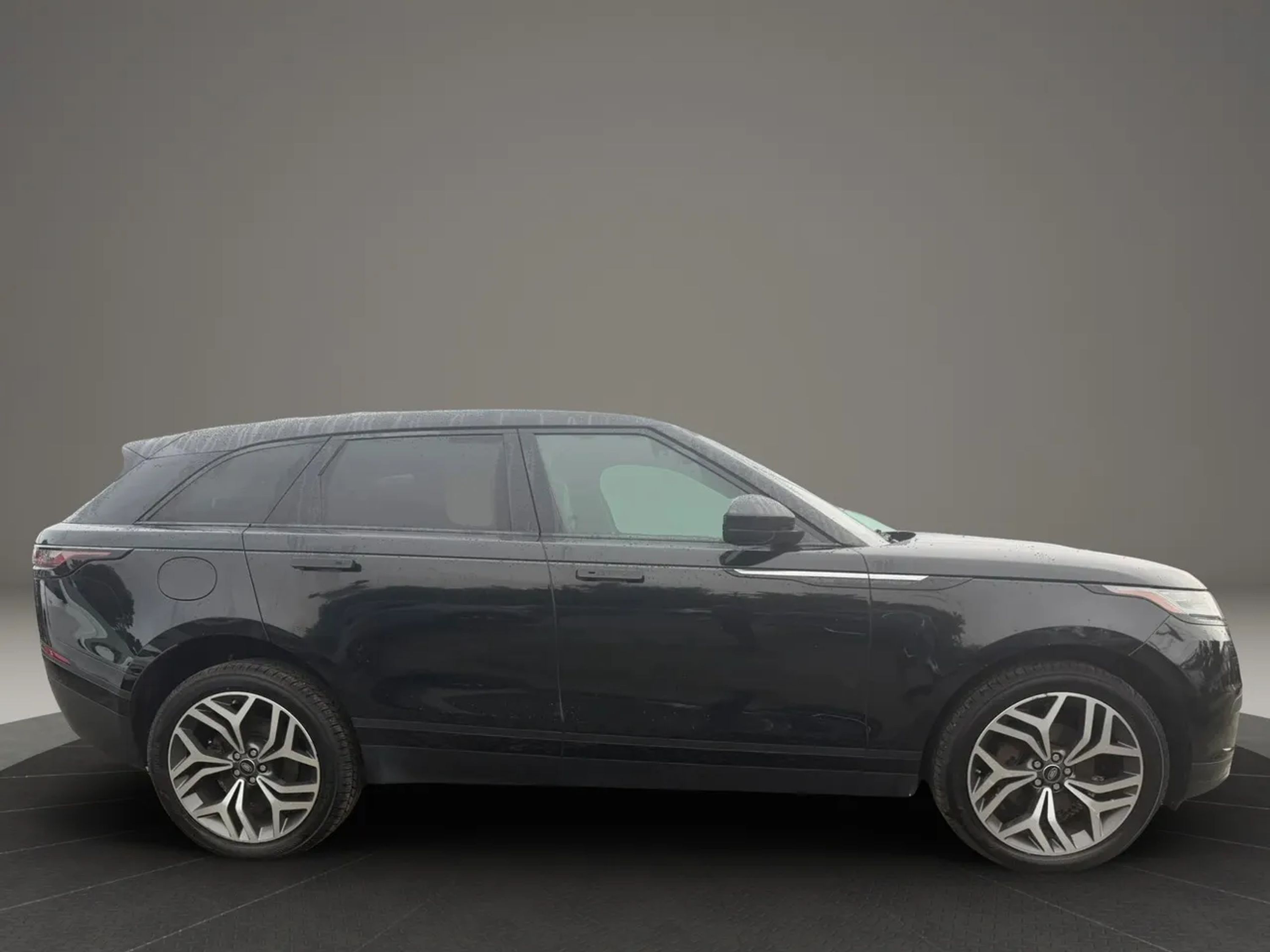land rover range rover velar 2018 SALYB2RX8JA771013 image land rover range rover velar 2018 SALYB2RX8JA771013 image